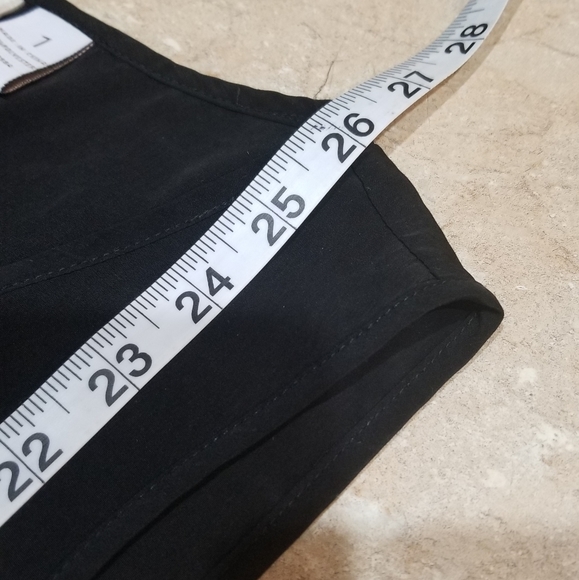 Chico's Blk Tunic SZ.1 - Picture 11 of 14